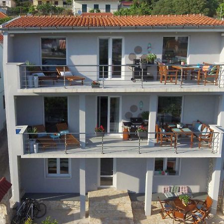 Anemos Apartman Tisno Exterior foto